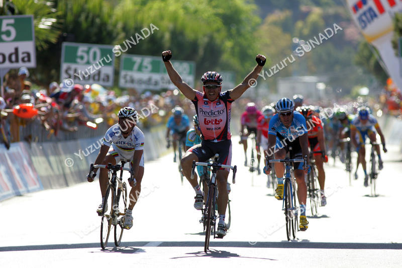 McEWEN Robbie004p.jpg